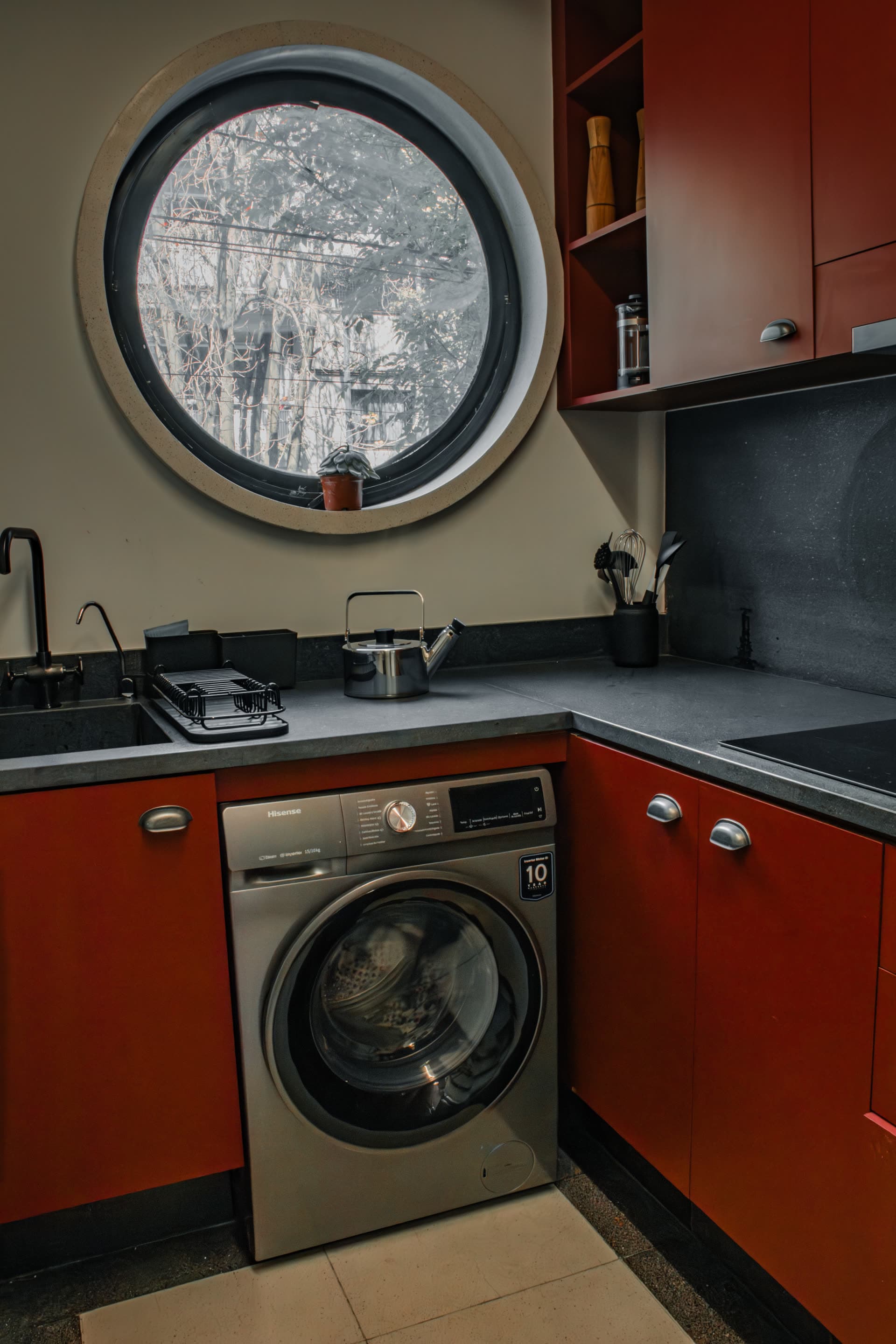 1 Bedroom — Night View